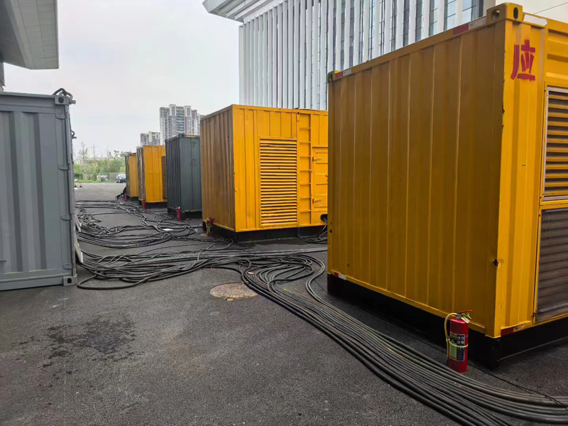 卧龙不同季节柴油发电机组保养有哪些注意事项?