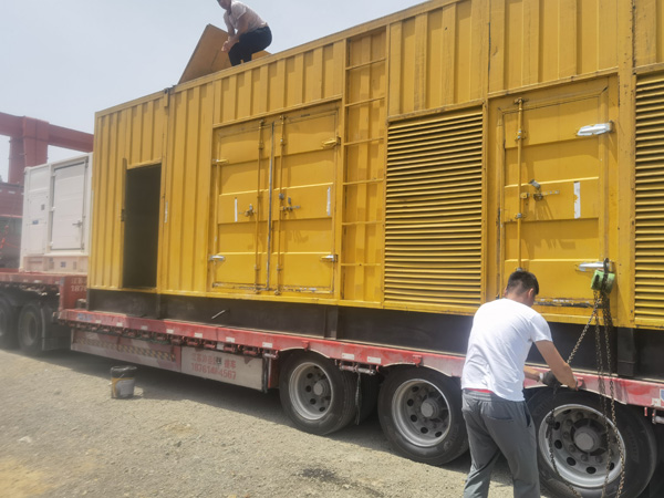 卧龙发电机出租100KW发电机需要什么规格的电缆线？